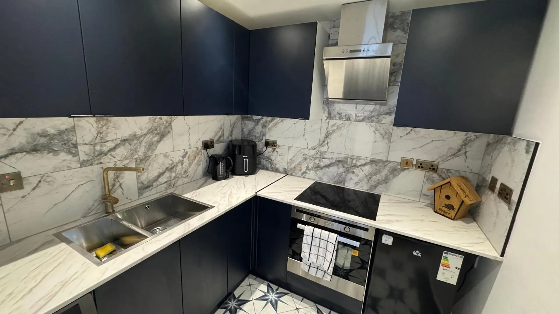 Marble Blue Flat, City Of Gloucester GLOUCESTERSHIRE